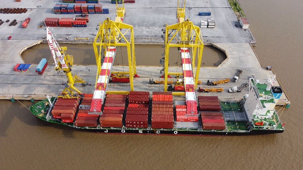 江蘇遠(yuǎn)洋：推動(dòng)“水運(yùn)江蘇”建設(shè) 打造航運(yùn)龍頭企業(yè)