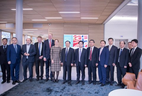 江蘇遠洋與挪威船級社簽署戰(zhàn)略合作協(xié)議吳政隆省長見證簽約