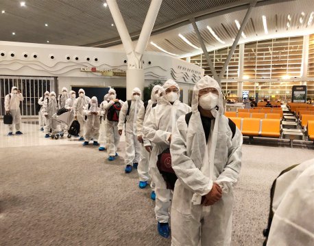 一線(xiàn)紀(jì)實(shí) | 用責(zé)任與擔(dān)當(dāng)彰顯中國(guó)海員的風(fēng)采——江蘇遠(yuǎn)洋船員德國(guó)接班記